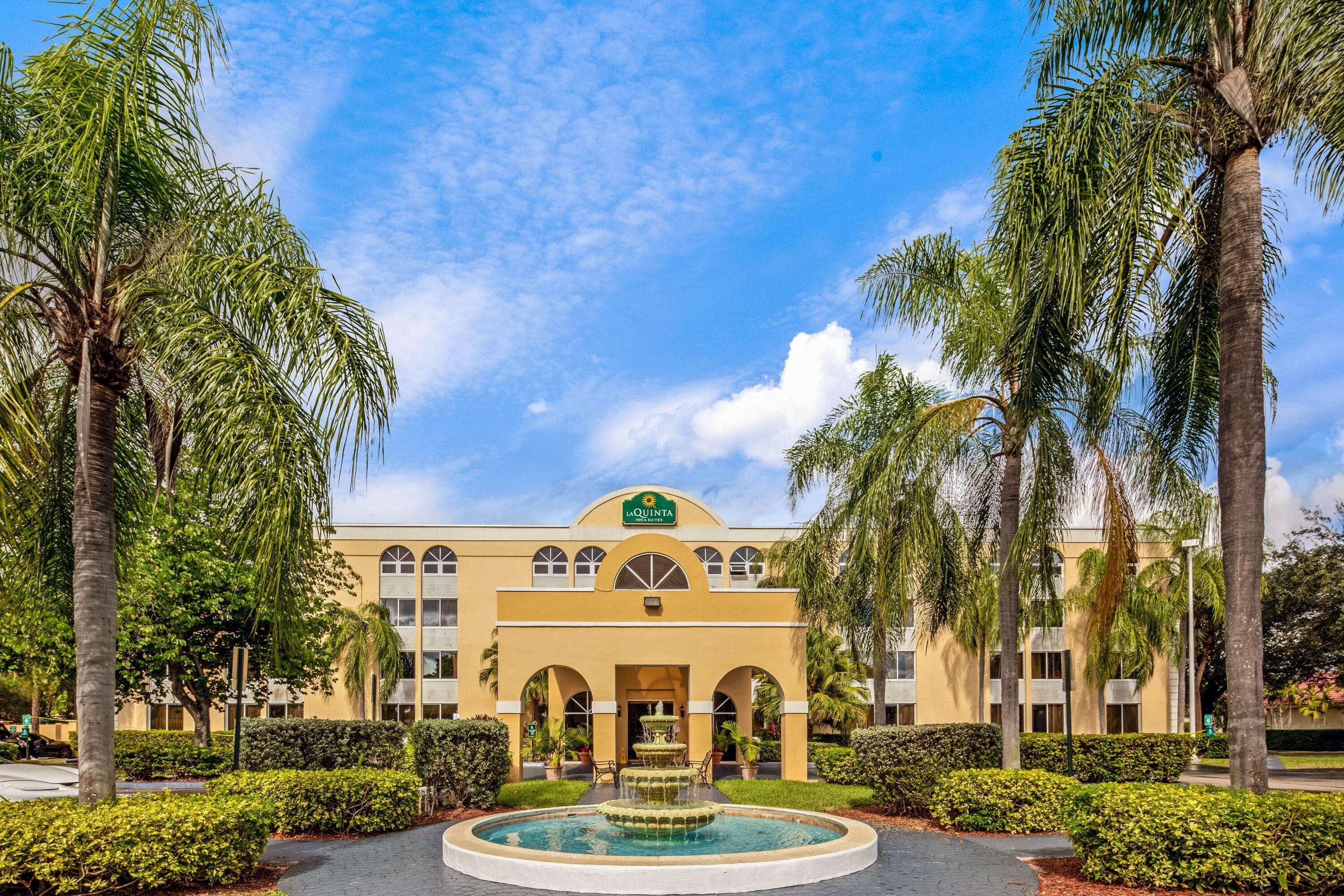 La Quinta By Wyndham Miami Lakes Eksteriør bilde