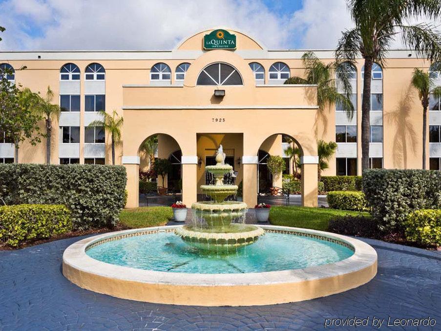 La Quinta By Wyndham Miami Lakes Eksteriør bilde